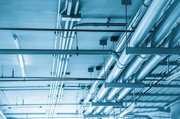 Var Climatisation installe entretien et dépanne tous les système de ventilation et de traitement d'air.